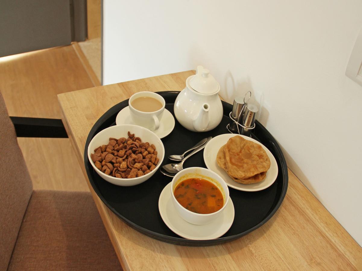 Hotel Sai Comforts Bapane Esterno foto